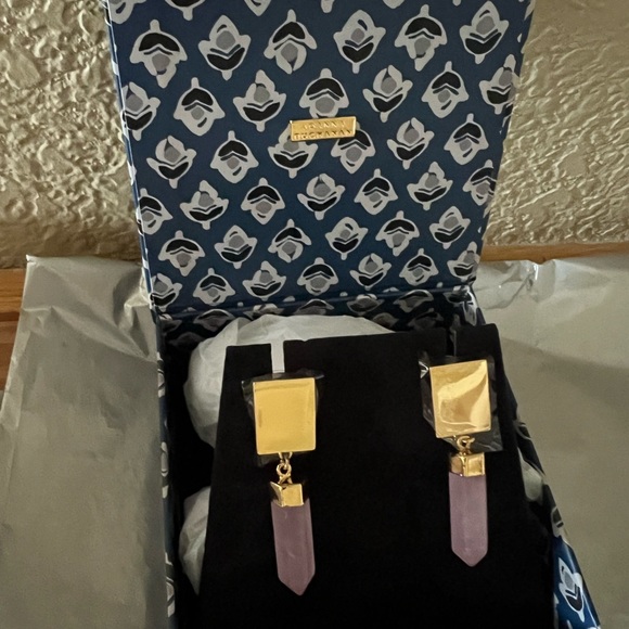 Joanna Buchanan Modern Quartz Earrings-Rose Quartz - Picture 5 of 6